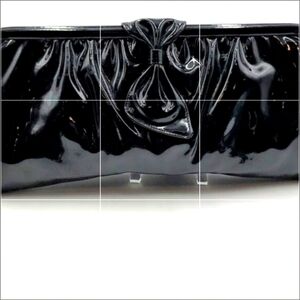 La Regale's Designer Vintage 60's Black Patent Leather Ande w/Bow Long Clutch